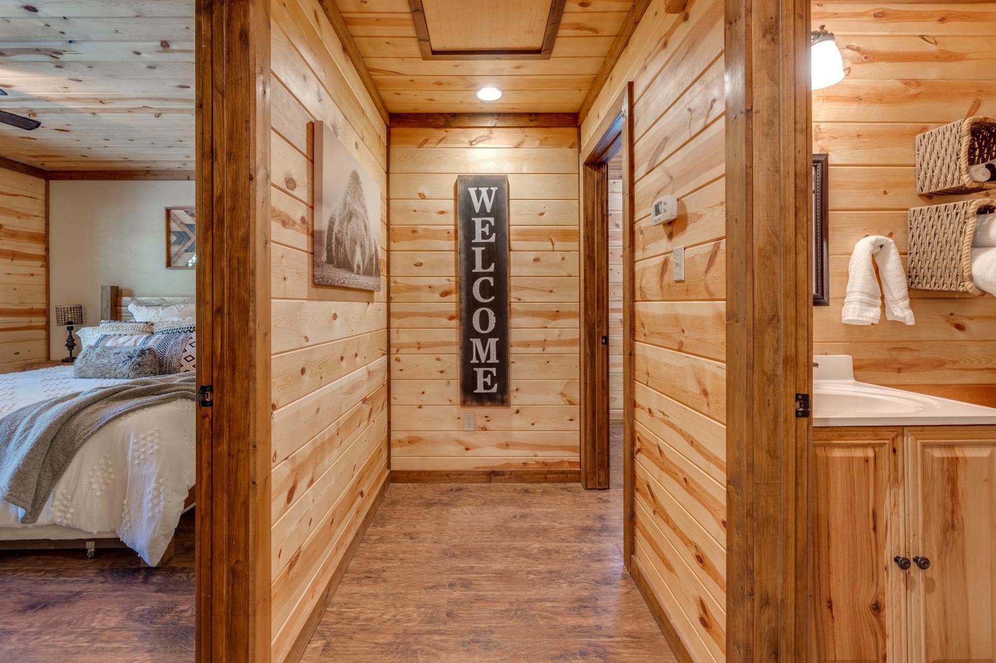 Cross Timbers Cabin On The Grove'S 25-Acres Broken Bow Esterno foto